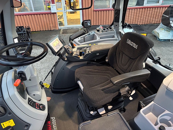 Valtra Burnt Orange N174 DST 2019, kr 1 079 000,-