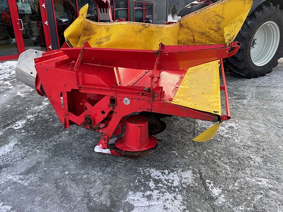 Pøttinger Novacat 305 ED