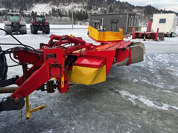 Pøttinger Novacat 305 ED