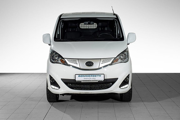 BYD T3 5 hos Sommerseth