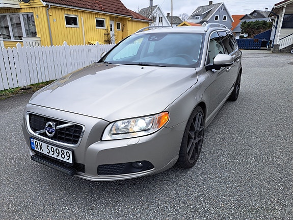 Volvo V70