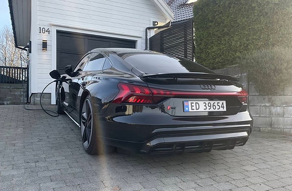 Audi e-tron GT RS 17 of 30