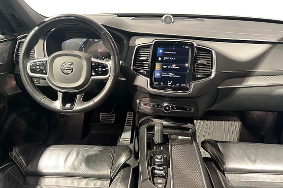 Volvo XC90 25 of 30