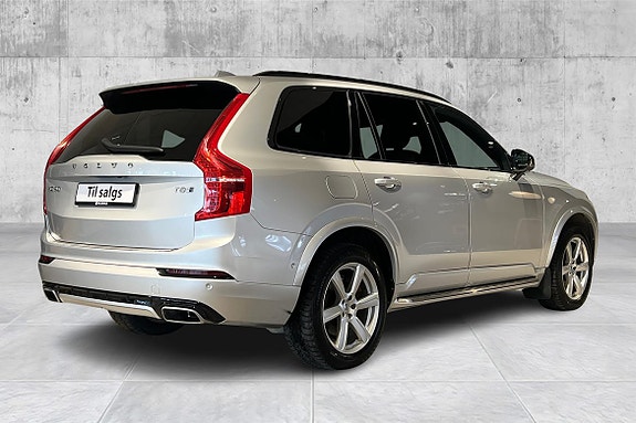 Volvo XC90 7 of 30