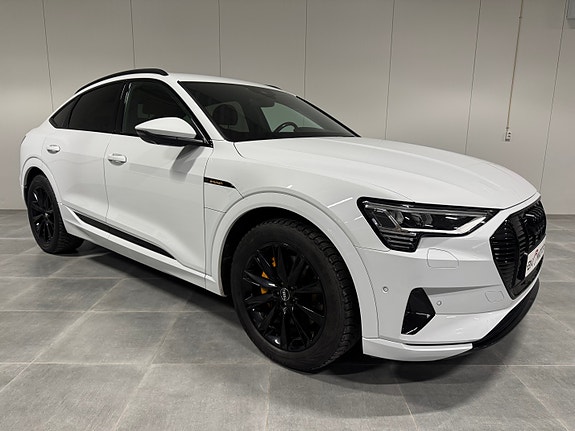 Audi e-tron Sportback 4 of 5