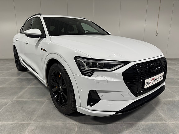 Audi e-tron Sportback 5 of 5