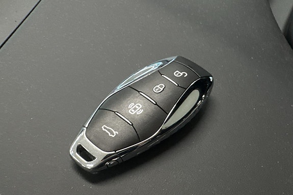 Denne bilen medfølger 2 nøkler