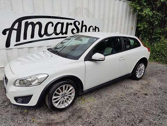 Volvo C30 2 of 5