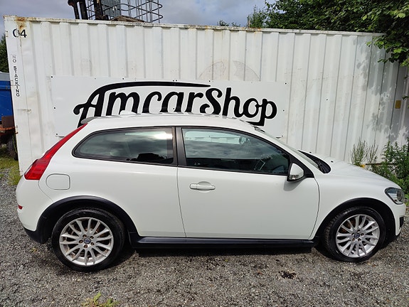 Volvo C30 8 of 21