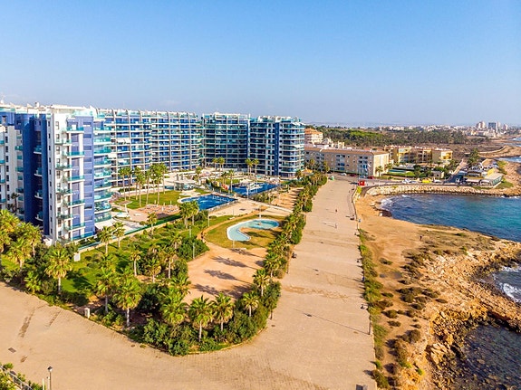 Sea Senses Punta Prima | Hjørneleilighet i første linje med panoramautsikt over Middelhavet og 37 m² terrasser