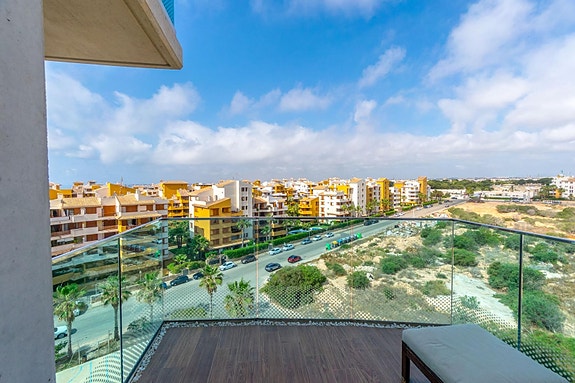 Sea Senses Punta Prima | Hjørneleilighet i første linje med panoramautsikt over Middelhavet og 37 m² terrasser