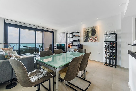 Sea Senses Punta Prima | Hjørneleilighet i første linje med panoramautsikt over Middelhavet og 37 m² terrasser