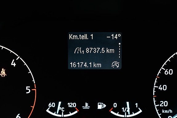 Ford Transit Connect 15 of 27