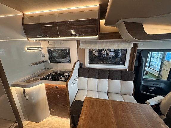 Mobilvetta TEKNO LINE 90 | Heavy | Automat 180HK | Lithium 17 of 27