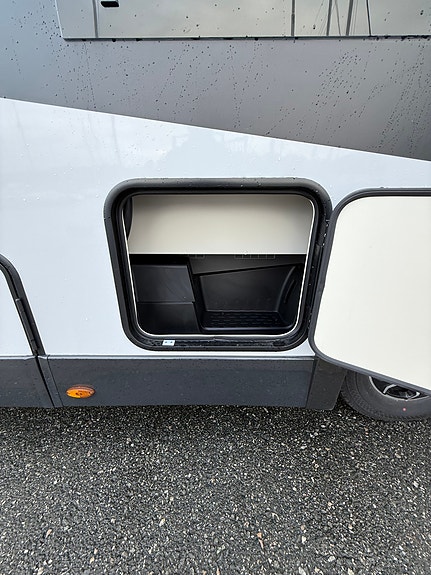 Mobilvetta KEA i 90 | Lithium | 180 HK | Alde | Isofix 29 of 30