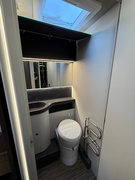Mobilvetta KEA i 90 | Lithium | 180 HK | Alde | Isofix 22 of 30