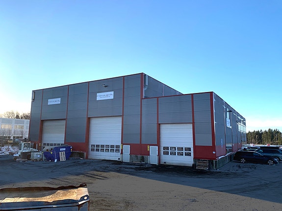 Stort verksted på Esphaugen Næringspark i Bergen, tilbygg skal stå klart i 2026.