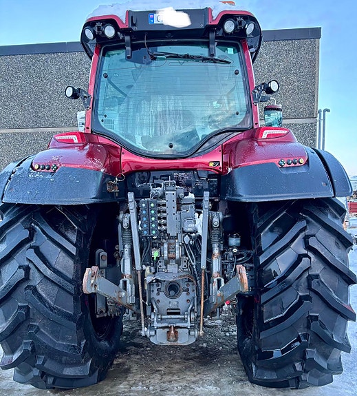 Valtra T234 Direct, fronthydraulikk, kun 3700 t. Nye dekk 2018, kr 1 149 000,-