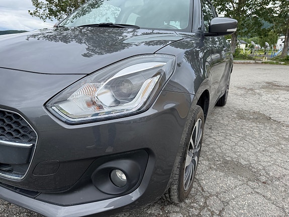 Suzuki Swift 10 of 13