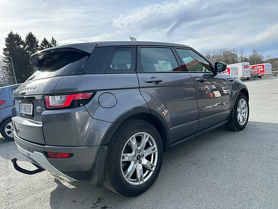 Land Rover Range Rover Evoque 15 of 30