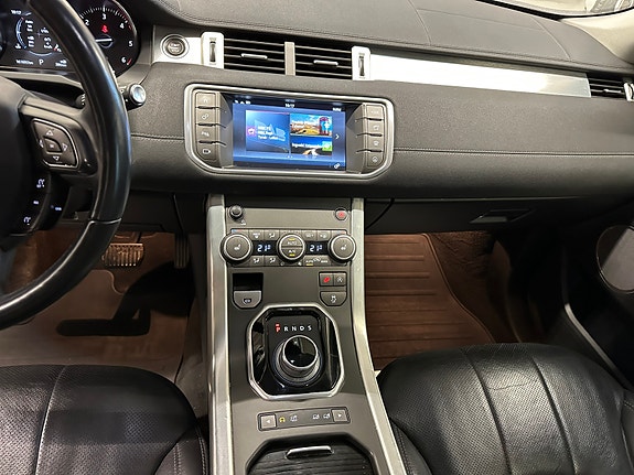 Land Rover Range Rover Evoque 25 of 30