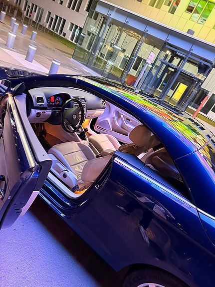 Volkswagen Eos 3 of 8