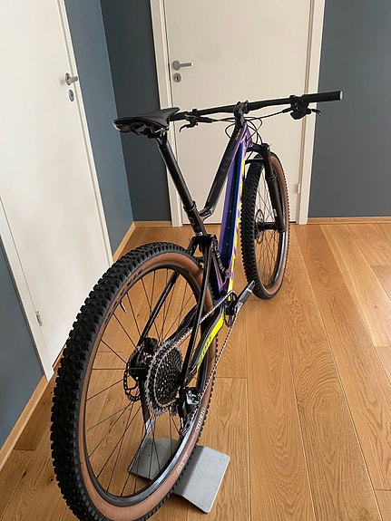 Product image 3 of 9