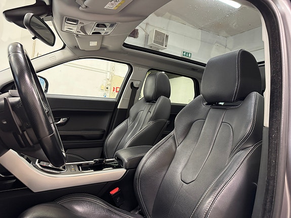 Land Rover Range Rover Evoque 26 of 30
