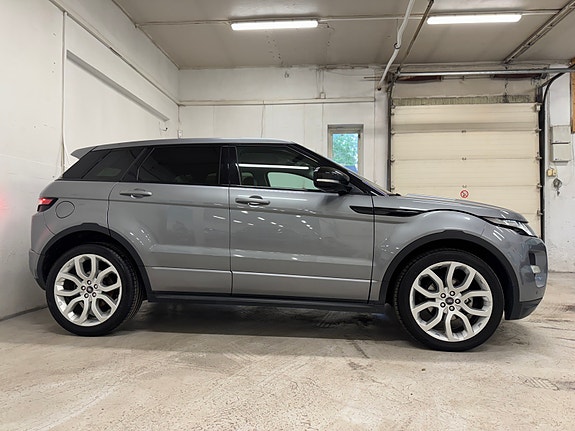 Land Rover Range Rover Evoque 12 of 30