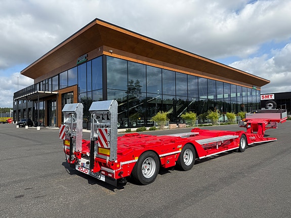 Hakarps - ROJO 3 axlad maskinsemi med avbröstbar svanhals