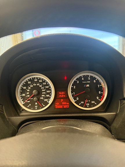 BMW 335i 28 of 30
