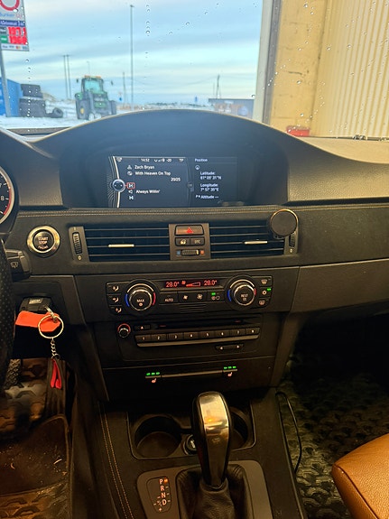 BMW 335i 29 of 30