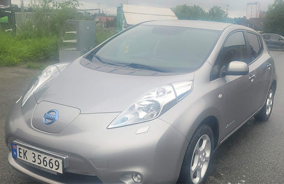 Nissan Leaf 11 of 12