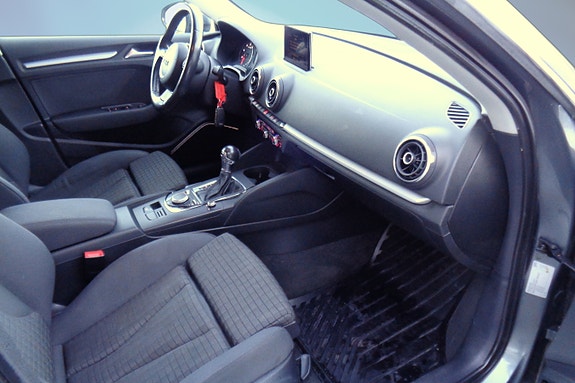 Audi A3 13 of 30
