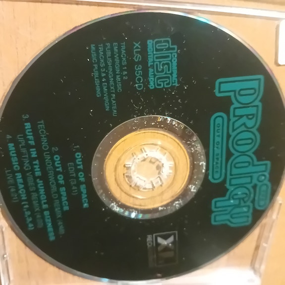 Product image 3 of 4