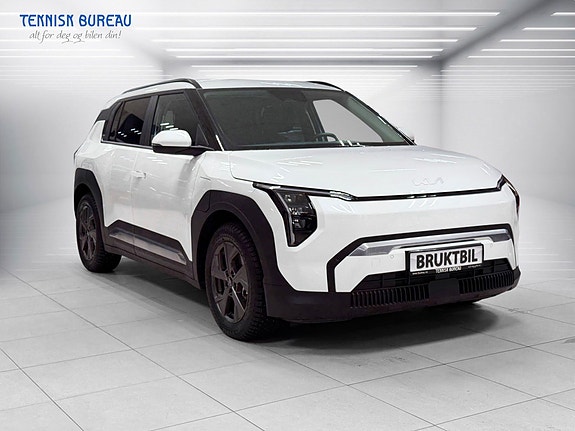 Kia EV3 3 of 5