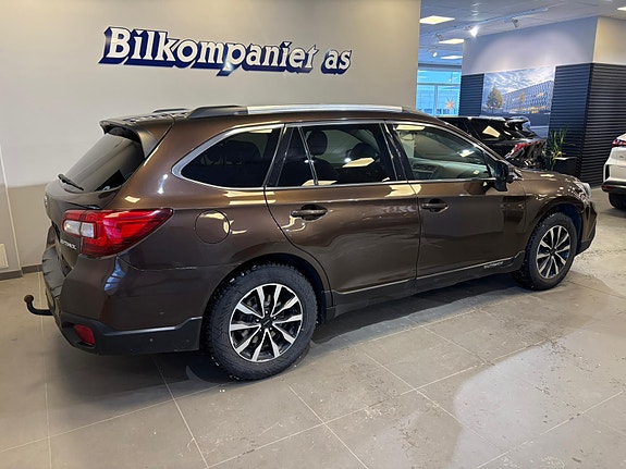 Subaru Outback 4 of 6