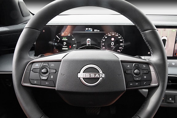 Nissan Leaf 14 of 21