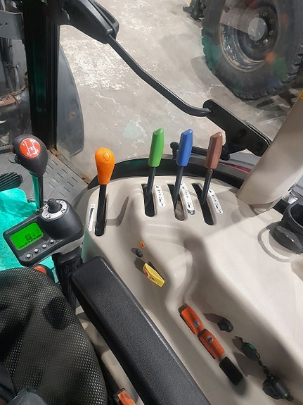 Massey Ferguson MF3650 Fronthyd,Laster 2 sett hjul 2017, kr 430 000,-