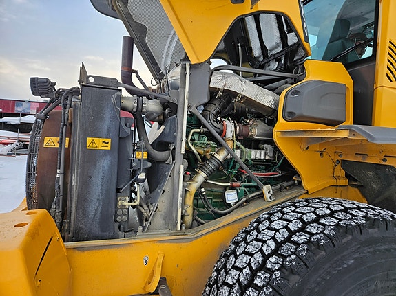 Volvo L 70 G BM tiltfeste, 3dje-4dje funk. og ubrukt klappving 10 of 30