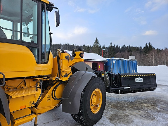 Volvo L 70 G BM tiltfeste, 3dje-4dje funk. og ubrukt klappving 5 of 30