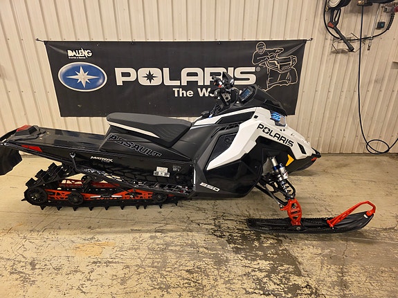 Polaris 850 Switchback Assault 4 of 11