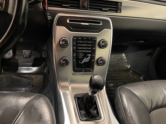 Volvo V70 14 of 22