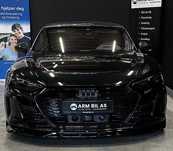 Audi e-tron GT RS 3 of 5