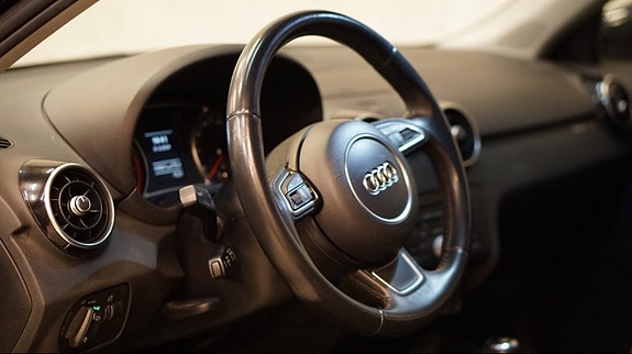 Audi A1 8 of 10
