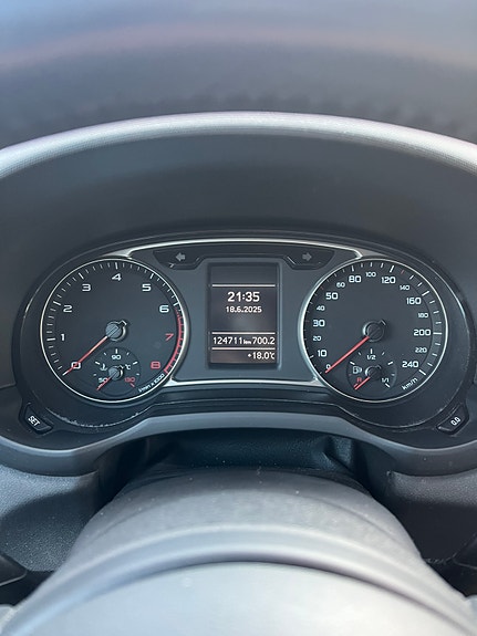Audi A1 4 of 10