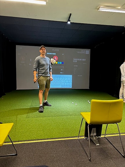 Golf simulator på Håvik