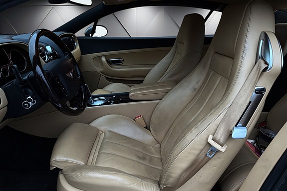 Bentley Continental 11 of 24