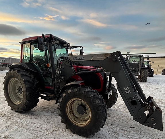 Valtra A95-4, ÅLØ laster, god servicehistorikk 2007, kr 339 000,-