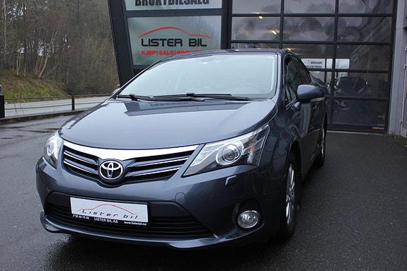 Toyota Avensis 11 of 25